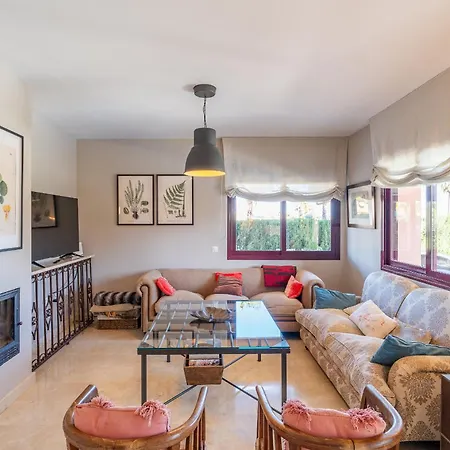 Cubo's Casa Nebrales & Private Pool Σπίτι διακοπών