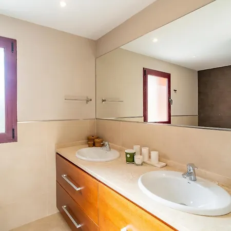 Cubo's Casa Nebrales & Private Pool Σπίτι διακοπών Coín